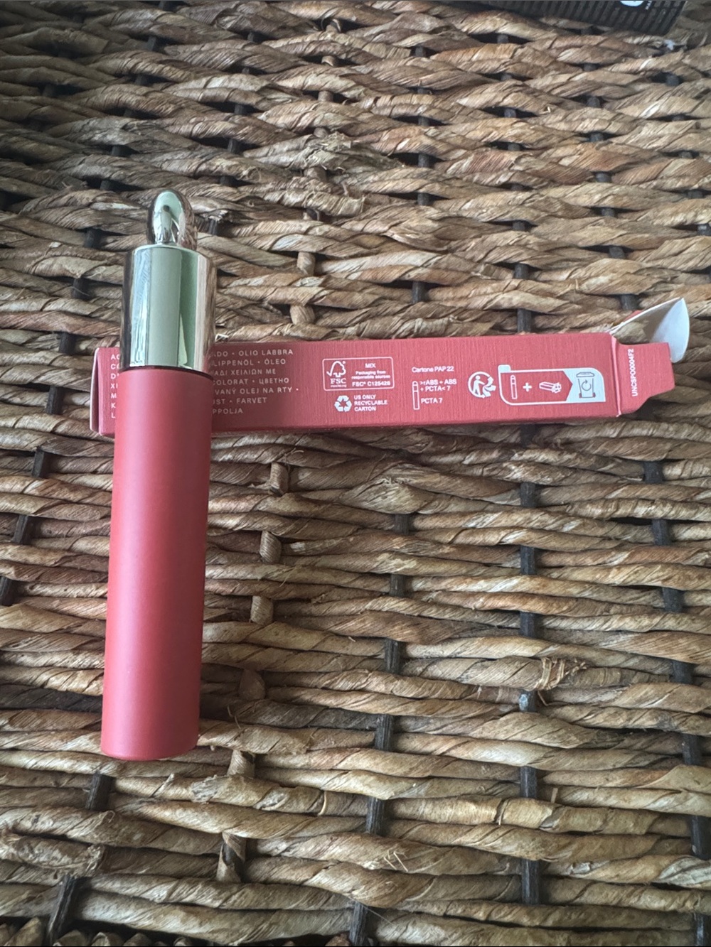 Rare Beauty Soft Pinch Tinted Lip Oil - Joy (red)